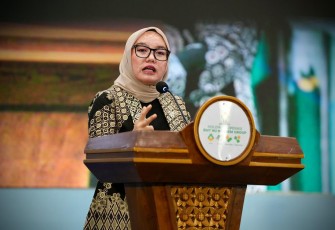 Wamenkop Farida Farichah pada Rapat Anggota Tahunan Koperasi Baitul Maal wat Tamwil Nahdlatul Ulama (BMTNU) Ngasem Group Bojonegoro pada Minggu (8/2/2026).