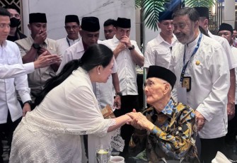  Ketua DPR RI Puan Maharani berbelasungkawa atas wafatnya Wapres ke-6 RI, Try Sutrisno