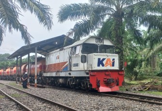 KAI Logistik Perluas Portofolio Layanan Bisnis melalui Angkutan CPO di Sumatera Utara