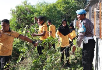  Polda Jawa Timur (Jatim) melaksanakan kerja bakti bersih - bersih lingkungan secara serentak bersama 39 satuan wilayahnya (Polres), Jumat (6/2/26)