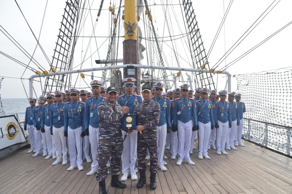 TNI AL