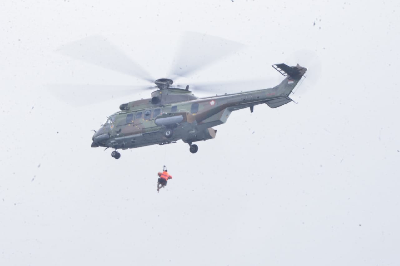 TNI AU