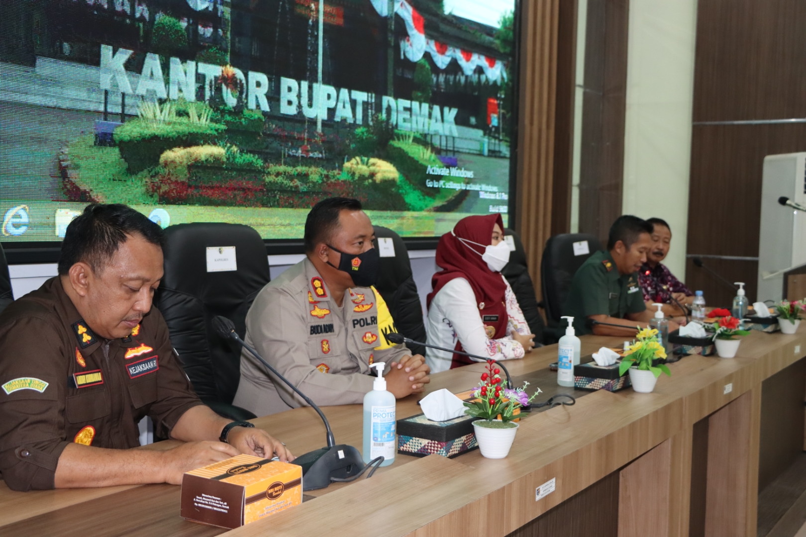 d