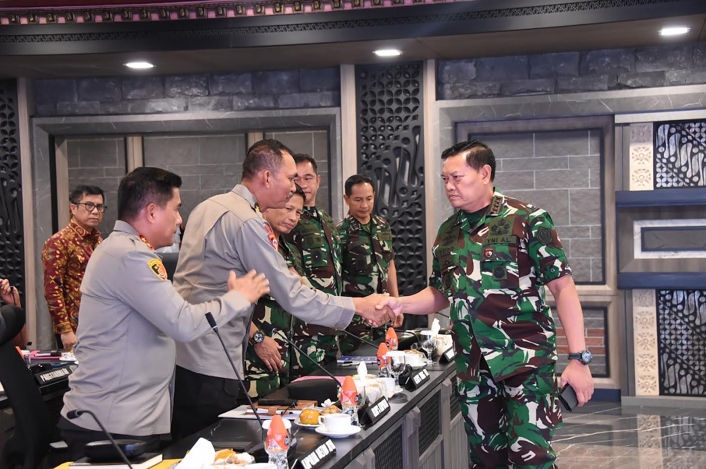 TNI