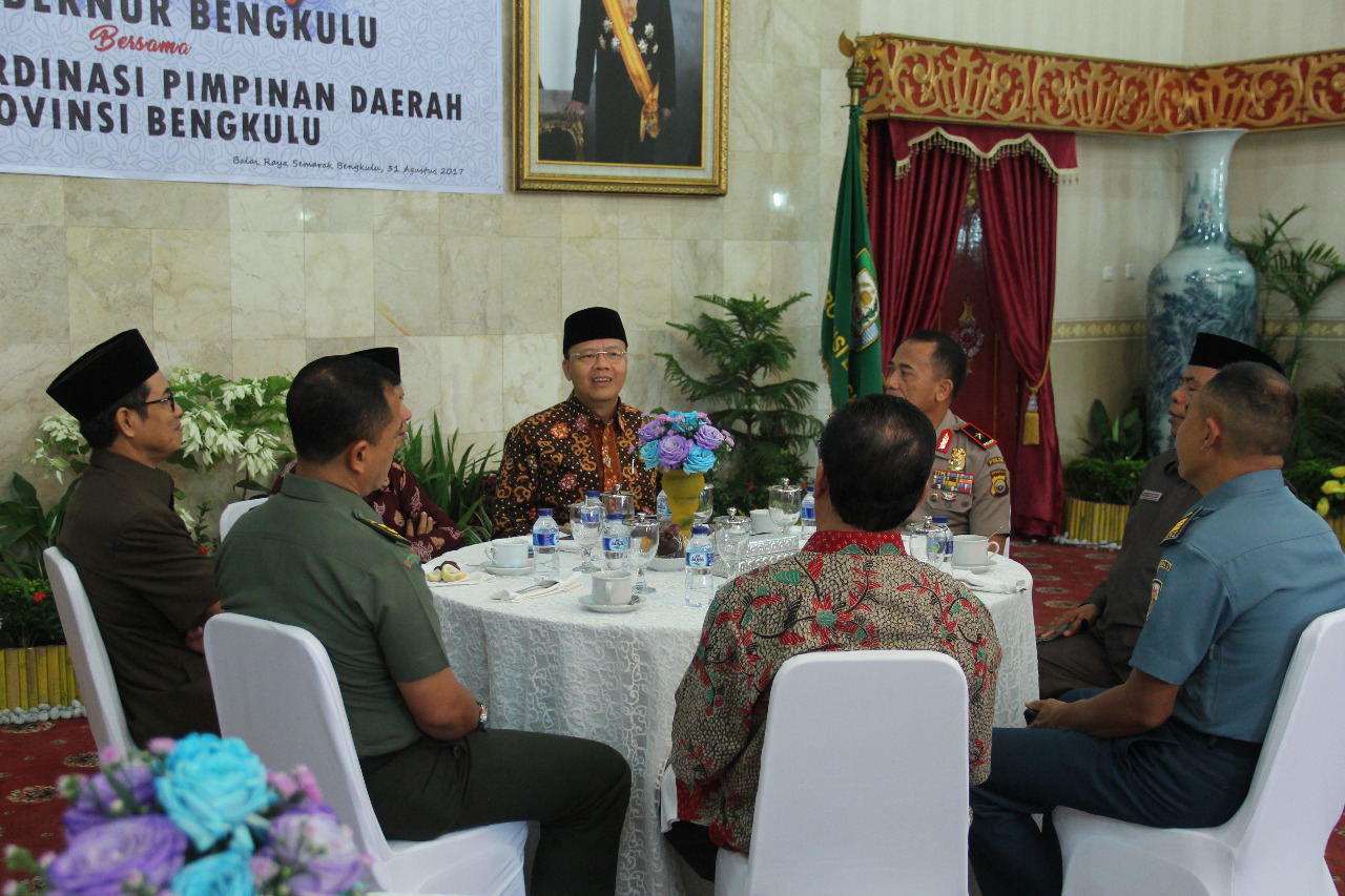 Bahas Isu Terkini, Plt Gubernur Bengkulu Gelar Coffee Morning Bersama Forkopimda