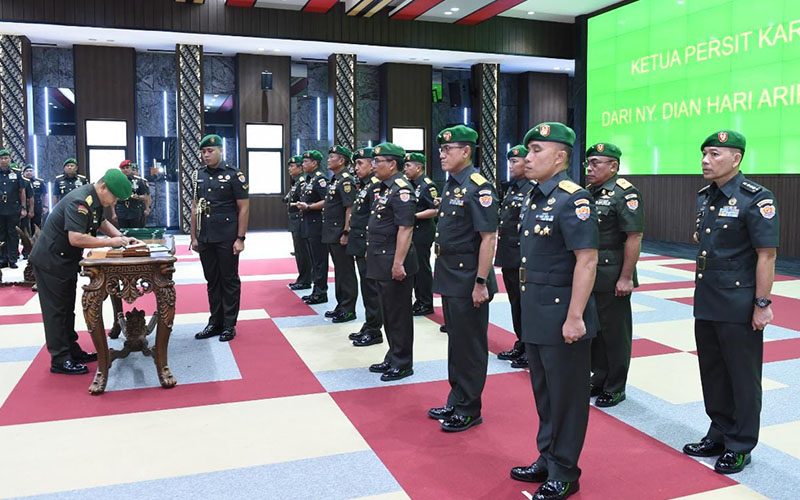 TNI AD
