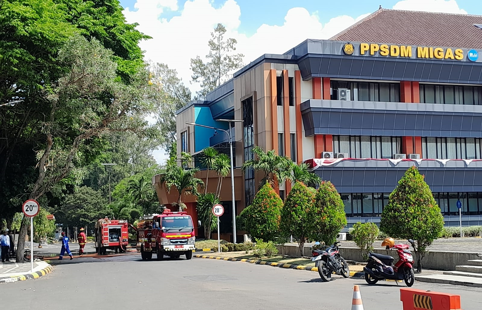 Gudang PPSDM Migas di Jalan Sorogo 1 Kecamatan Cepu yang mengalami kebakaran pada Sabtu (1682025) siang.