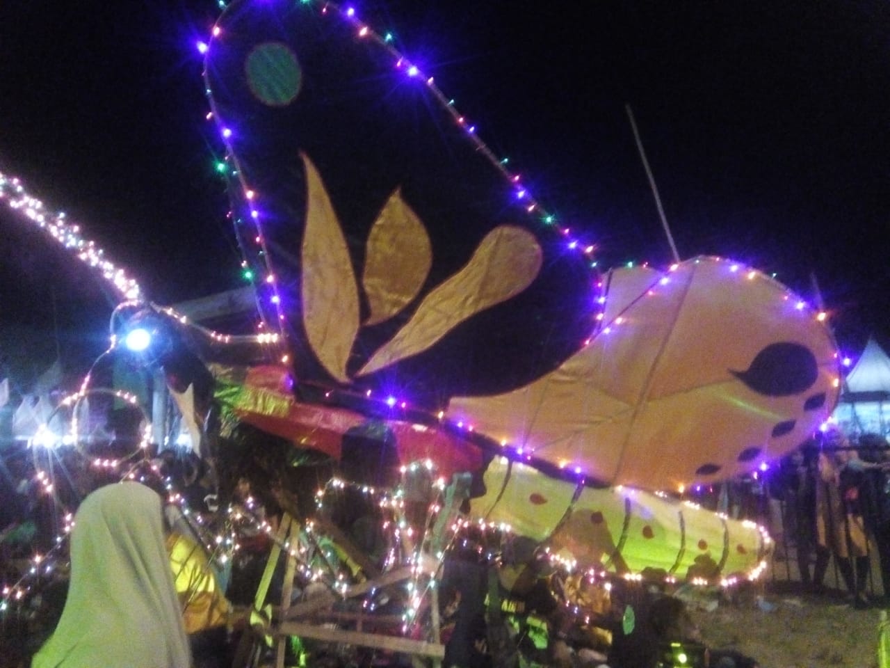 kreasi telong-telong di festival Tabut