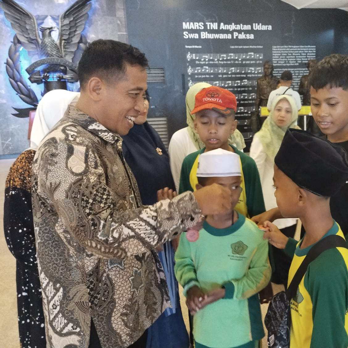.