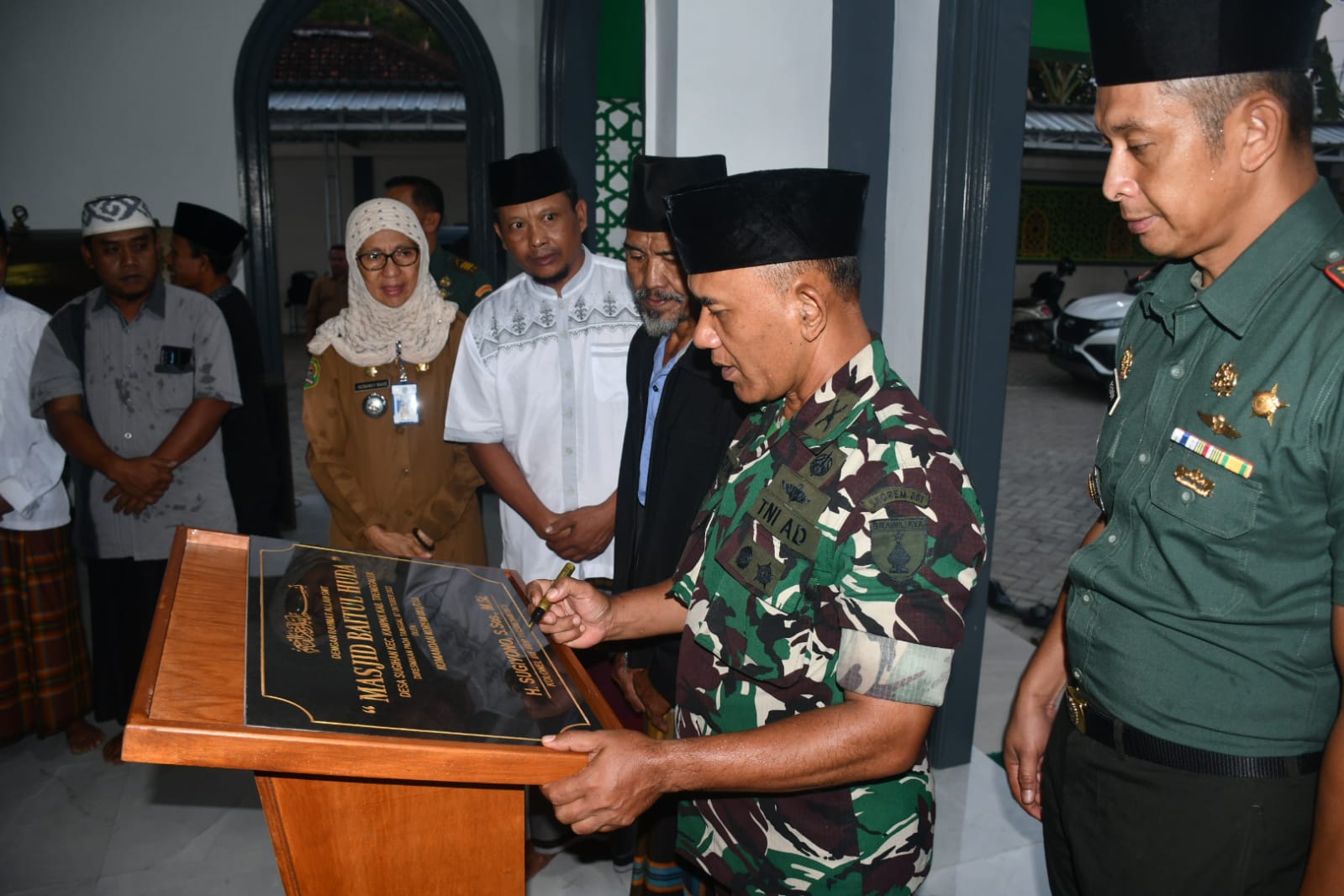 .