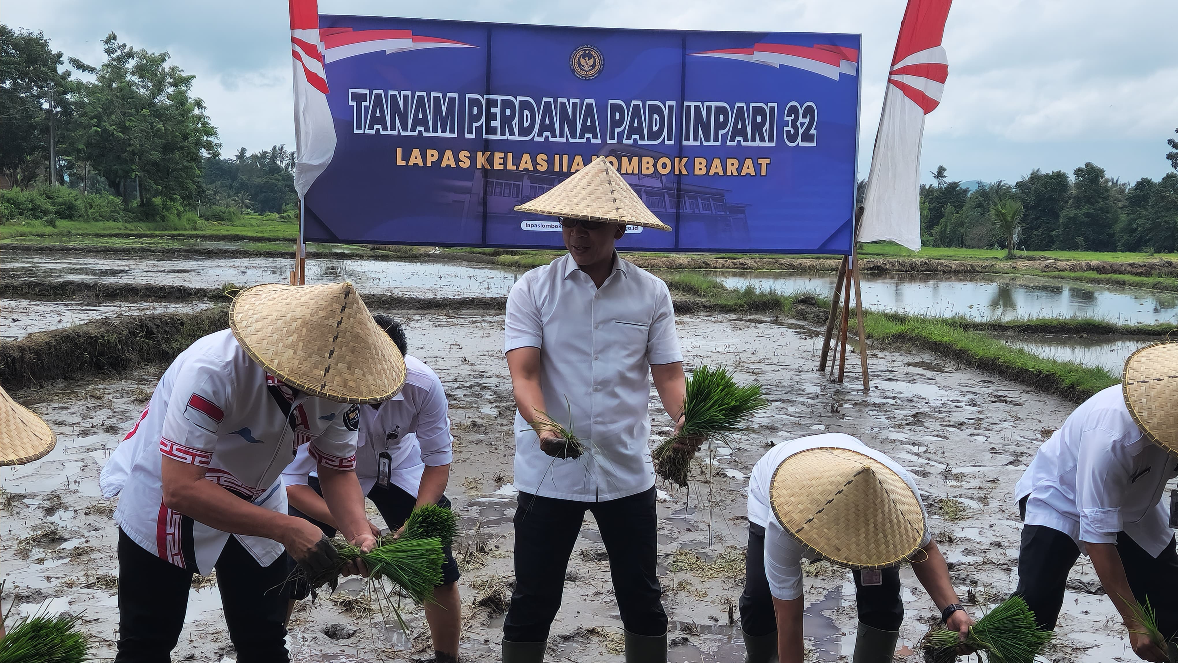 Penanaman Padi Diikuti Sesditjenpas