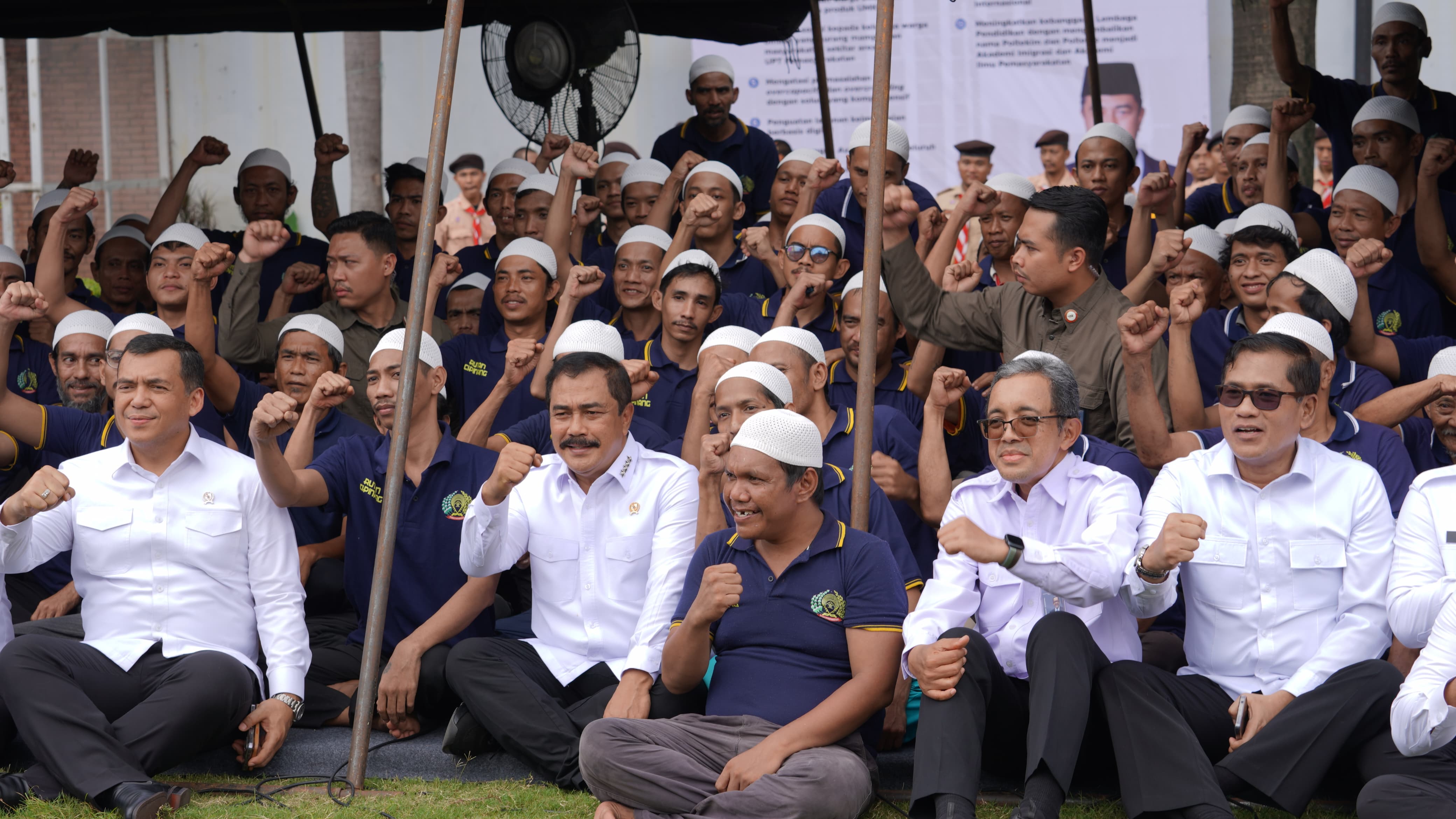 Menteri Imipas Bersama Warga Binaan.