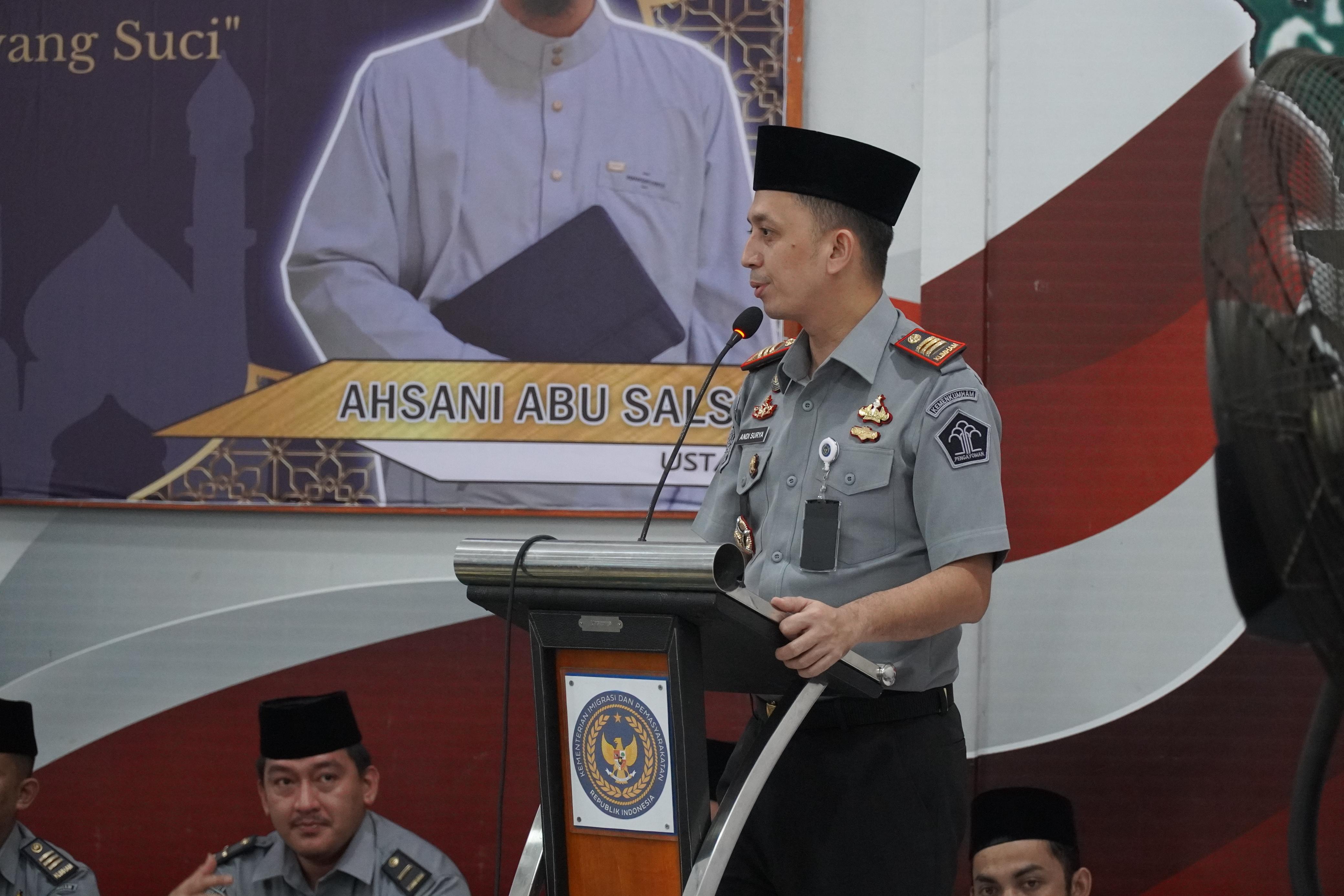 Karutan Saat Kegiatan Pesantren Kilat Bagi Warga Binaan.