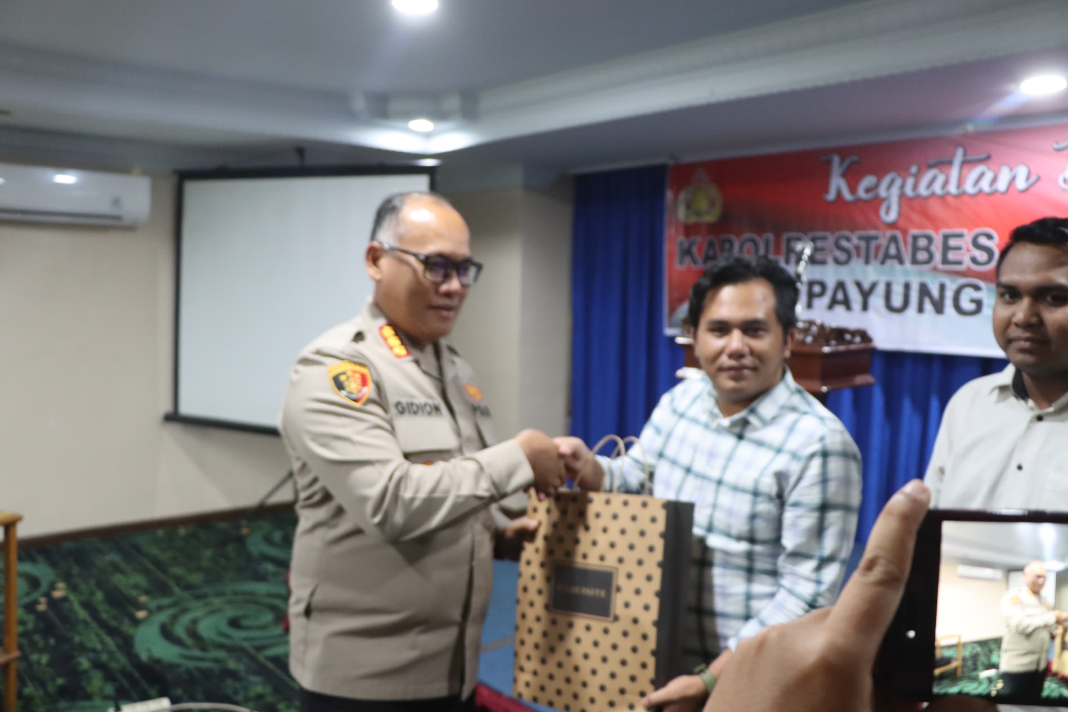 Momen Bukber BEM Bersama Kapolrestabes Medan