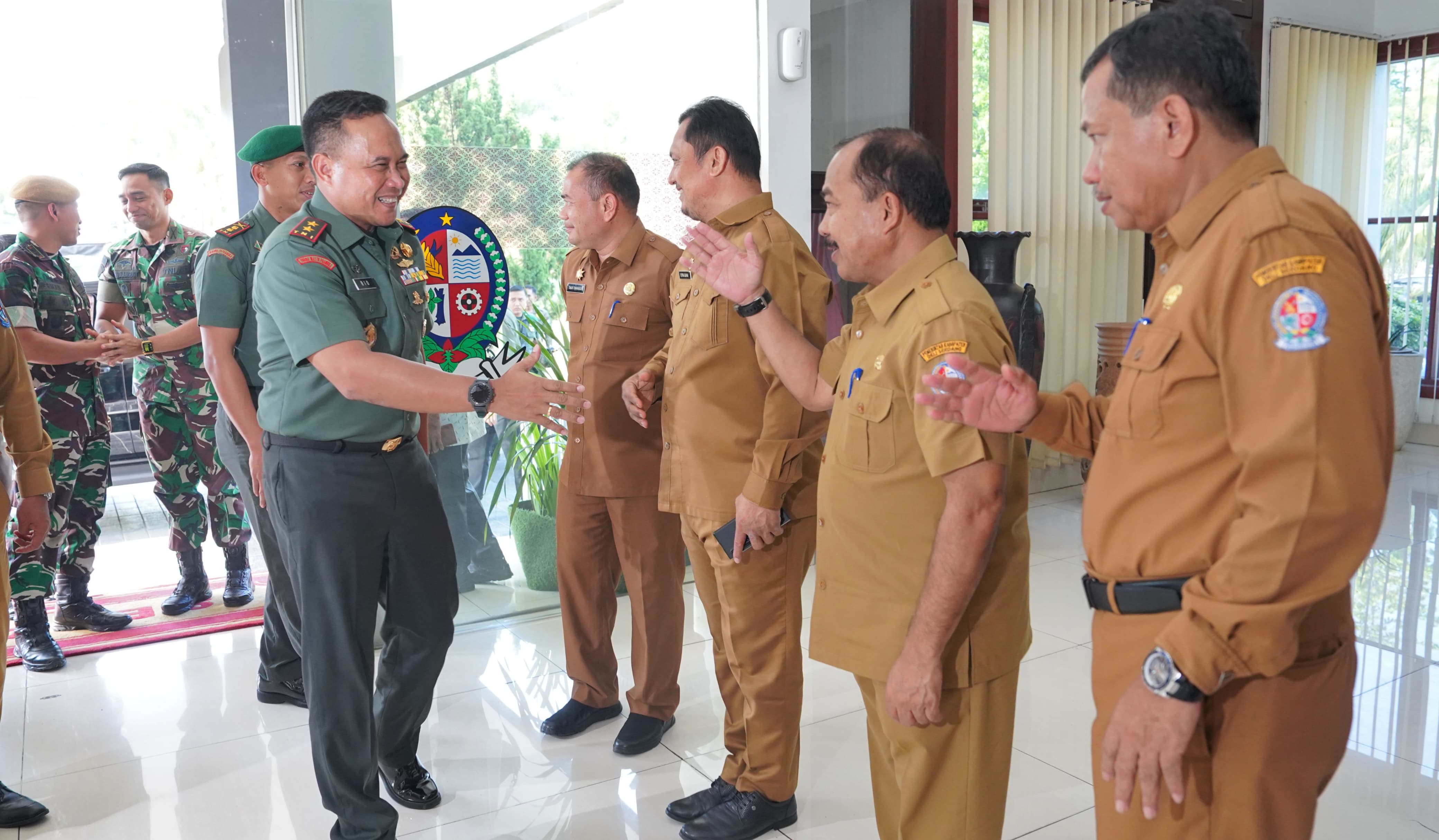 Pangdam I/BB Mayjen TNI Rio Firdianto Lakukan Kunjungan ke Kabupaten Deliserdang.