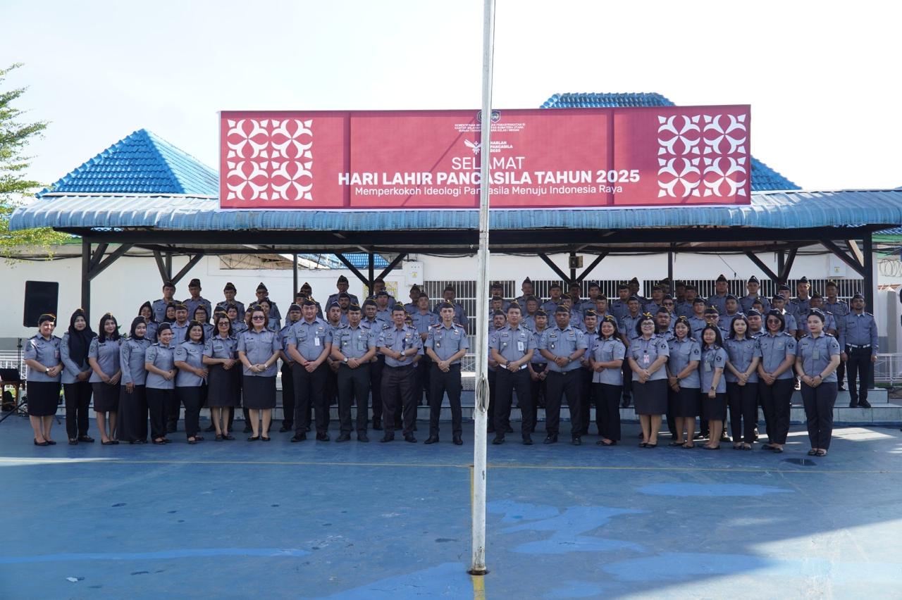 Jajaran Rutan Kelas I Medan Ikuti Upacara Hari Lahir Pancasila