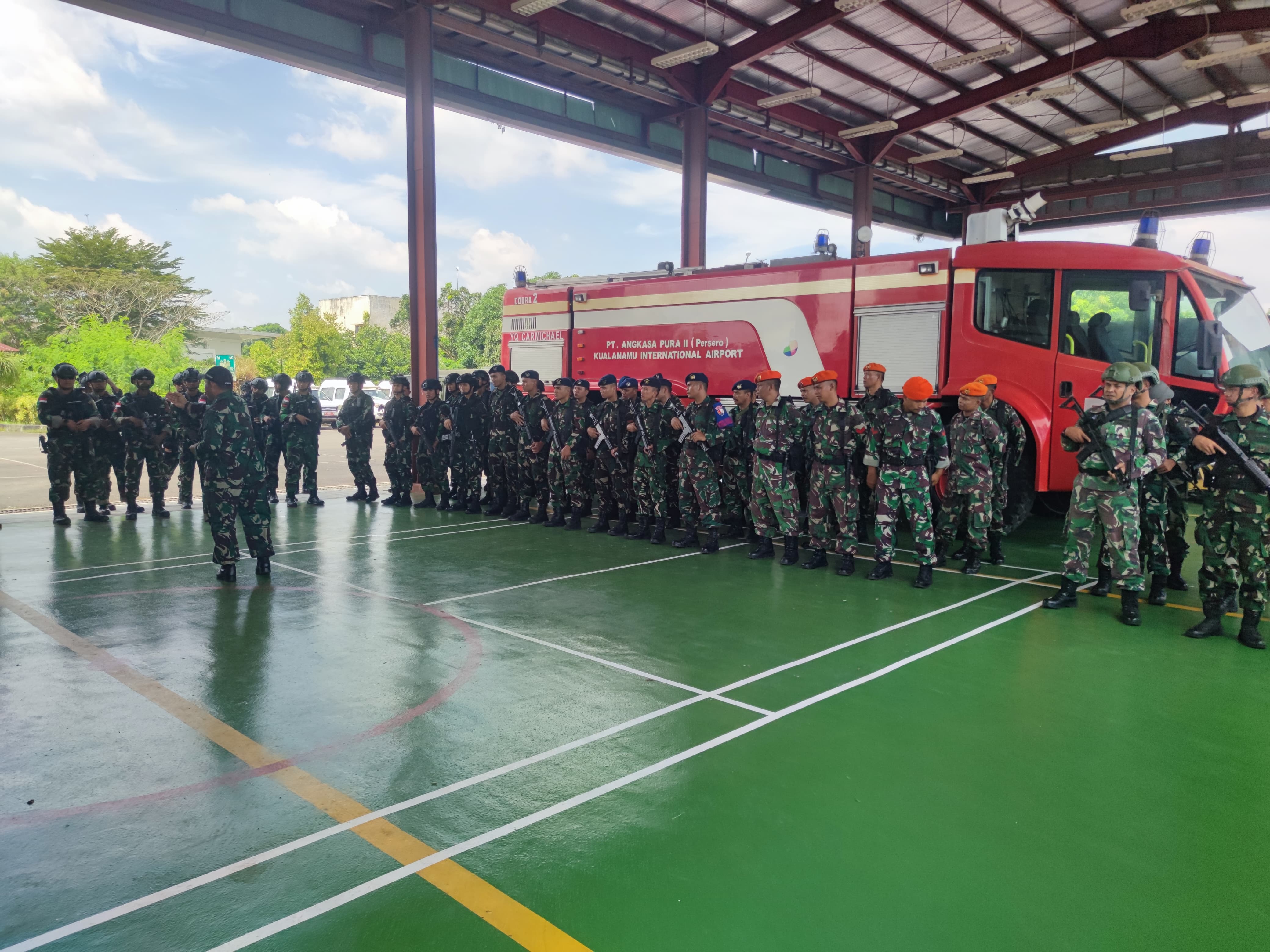 TNI AU Menjamin Keamanan Penerbangan
