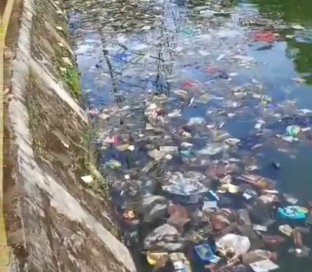 .
