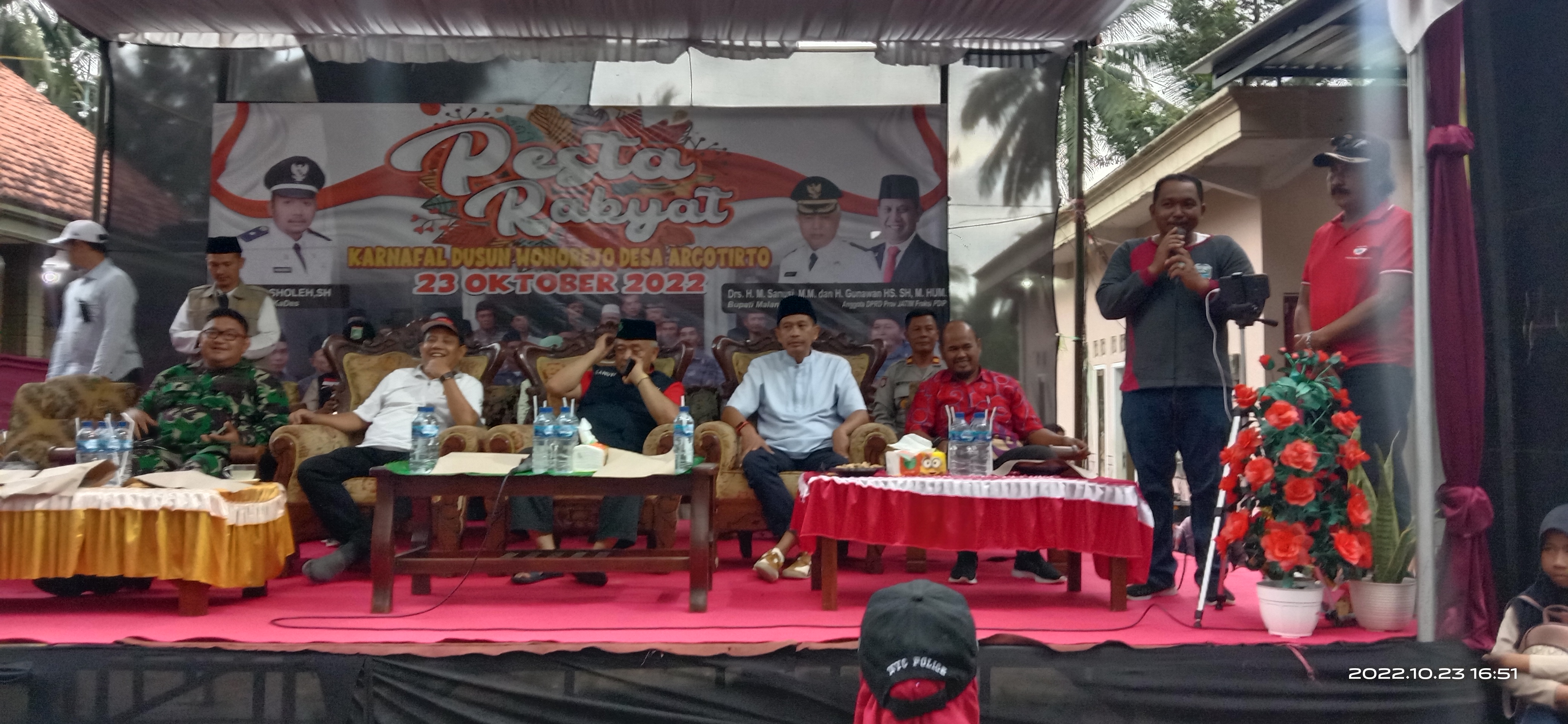 Bupati Malang saat berada di panggung kehormatan