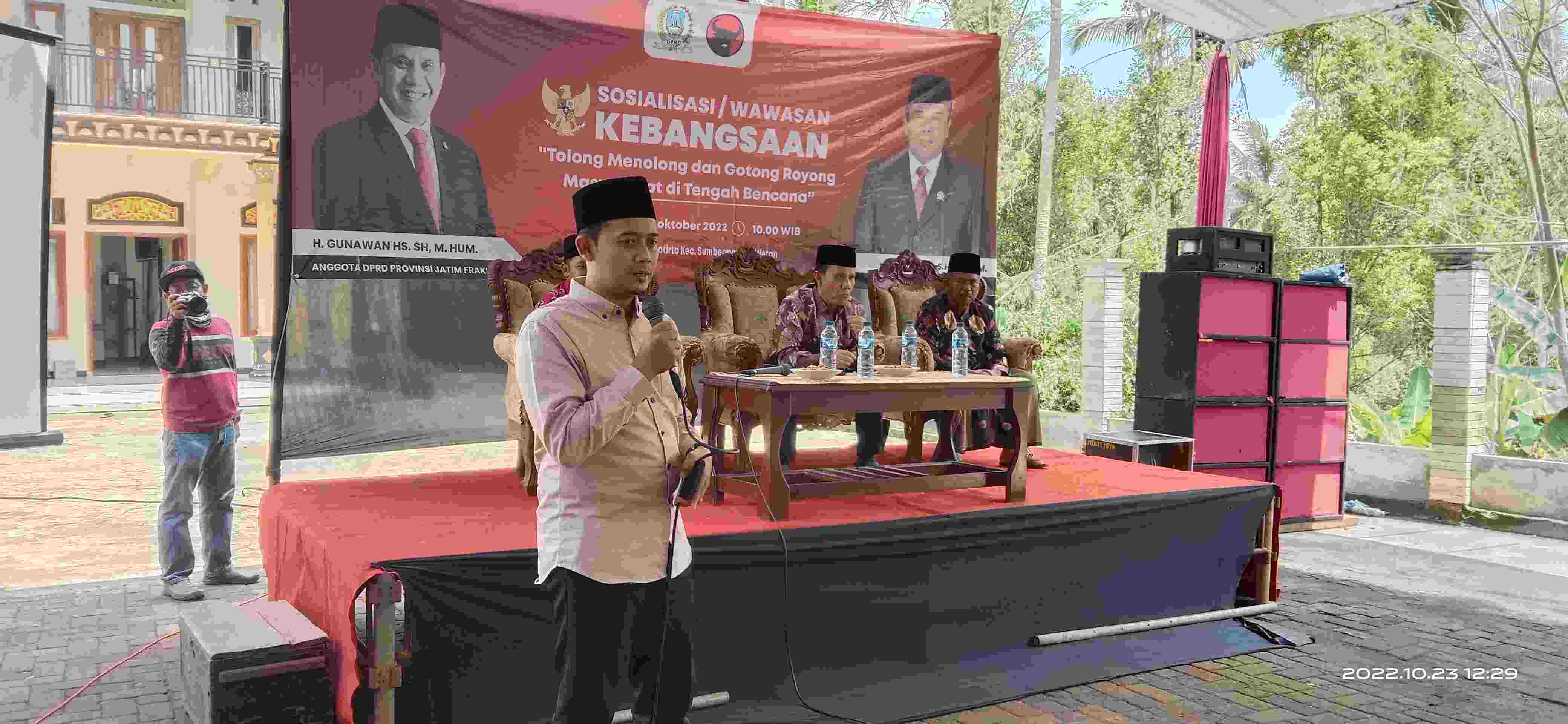 Mu"tasim Billa, narasumber