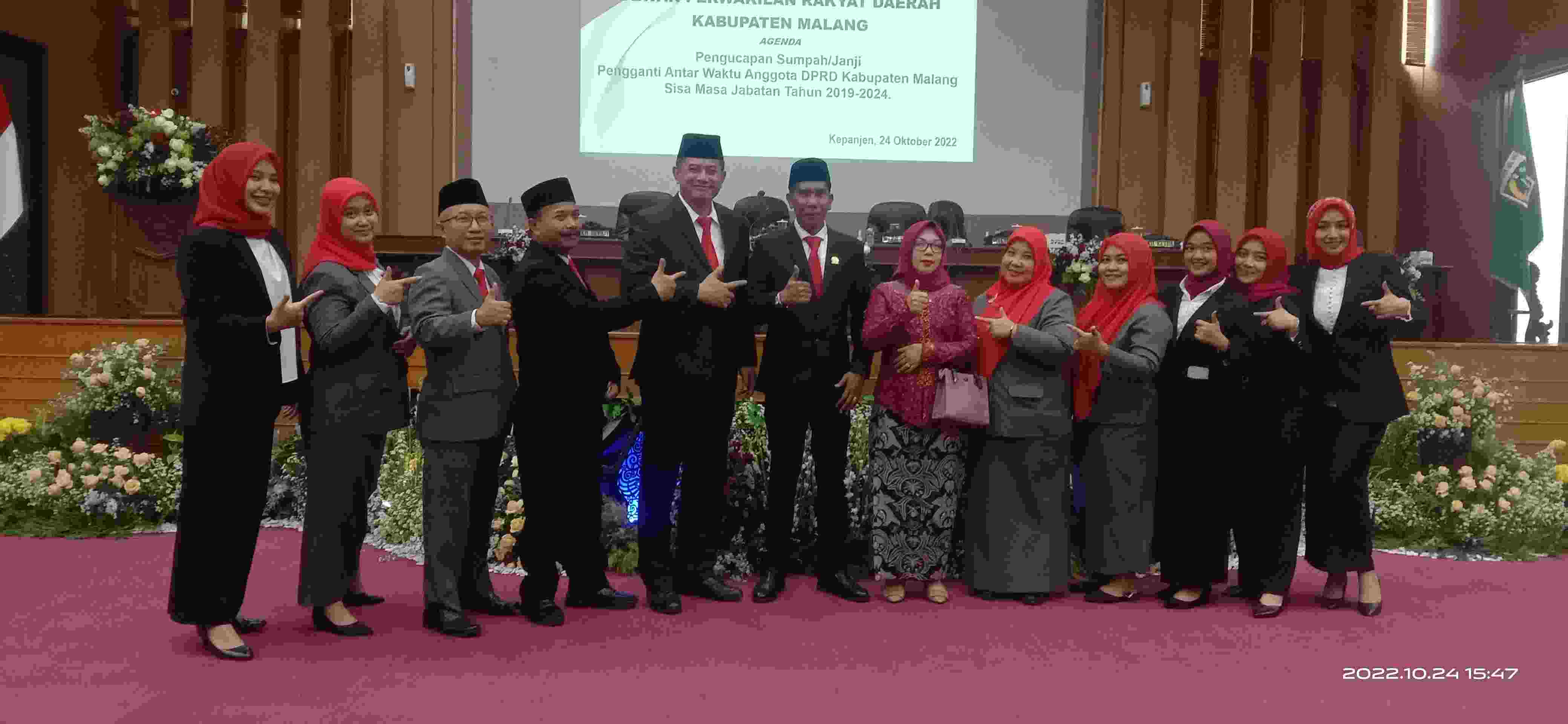 Foto bersama pegawai Setwan Kabupaten Malang