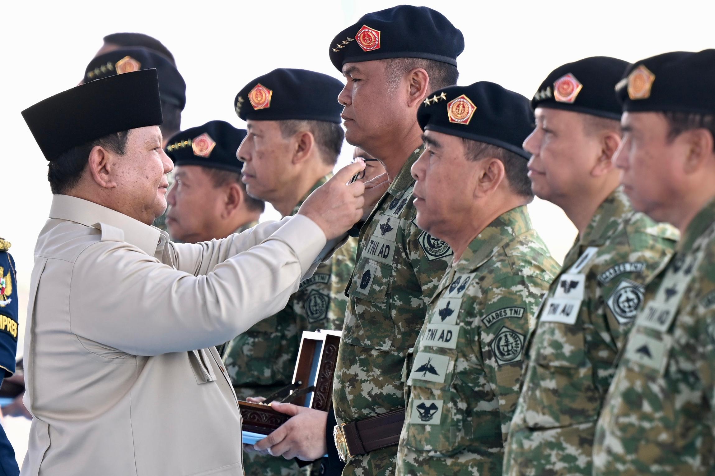 Upacara Gelar Pasukan Operasional dan Kehormatan Militer