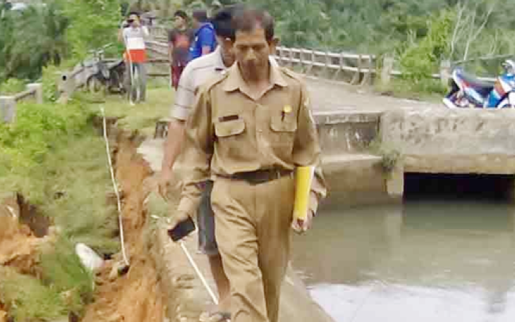 Saluran irigasi yang terletak di Desa Seluma Kiri, Kecamatan Seluma Selatan, Kabupaten Seluma.