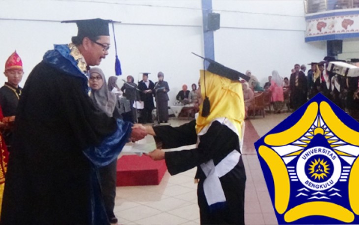 Wisuda lulusan Pasca Sarjana, Sarjana,  Sarjana Profesi dan Vokas,  periode 81 tahun 2017, di Gedung Serba Guna UNIB, pada Rabu (26/4).