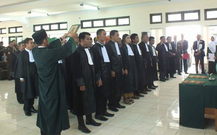 Pengambilan sumpah 30 Advokat Peradi
