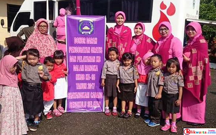 Foto bersama usai kegiatan 