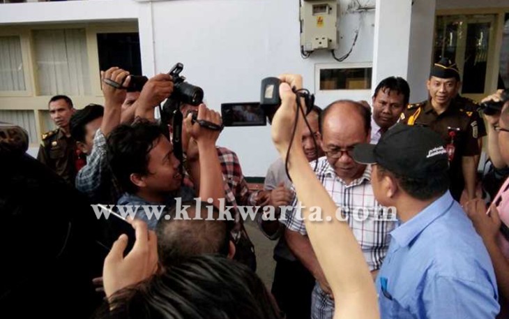 Tersangka Arbani