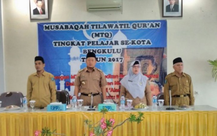 Pembukaan  lomba Musabaqoh Tilawatil Quran (MTQ) tingkat SD dan SMP pada Senin (14/8)