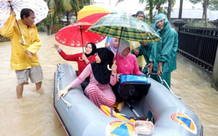 Beberapa wilayah di Kota Bengkulu terendam air bahkan beberapa wilayah terjadi banjir.
