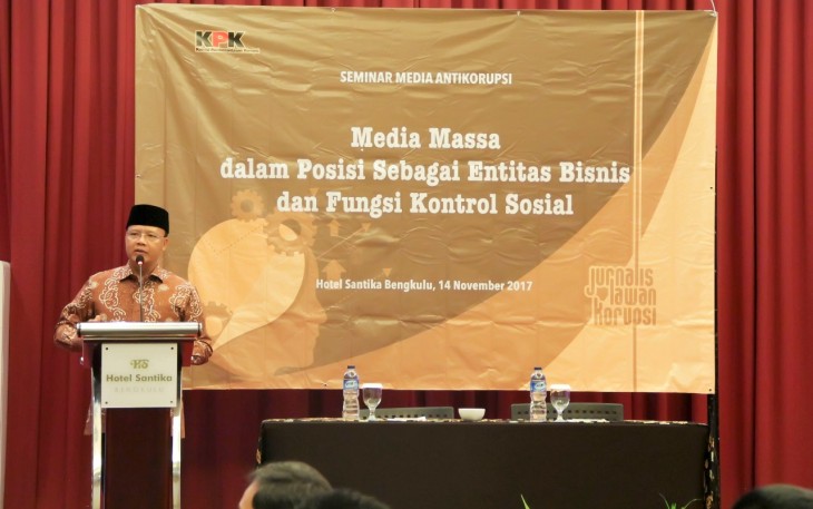 Plt Gubernur Bengkulu Rohidin Mersyah berikan sambutan dan membuka seminar Media Antikorupsi.