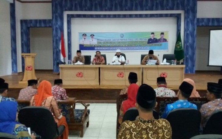 Rapat koordinasi program Bengkulu BISA (Bersih, Indah, Sejuk, Aman) di Aula Gunung Bungkuk, Bentiring