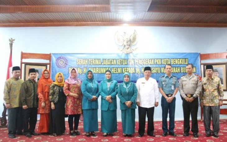 Serah Terima Jabatan Ketua Tim Penggerak PKK kota Bengkulu