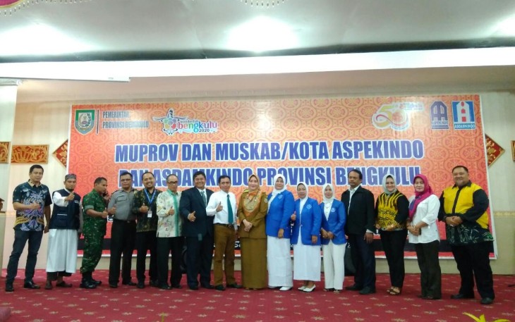 ASPEKINDO-ASDAMKINDO Musprov dan Muskab/kota di Balai Raya Semarak Bengkulu, Selasa(24/4). 