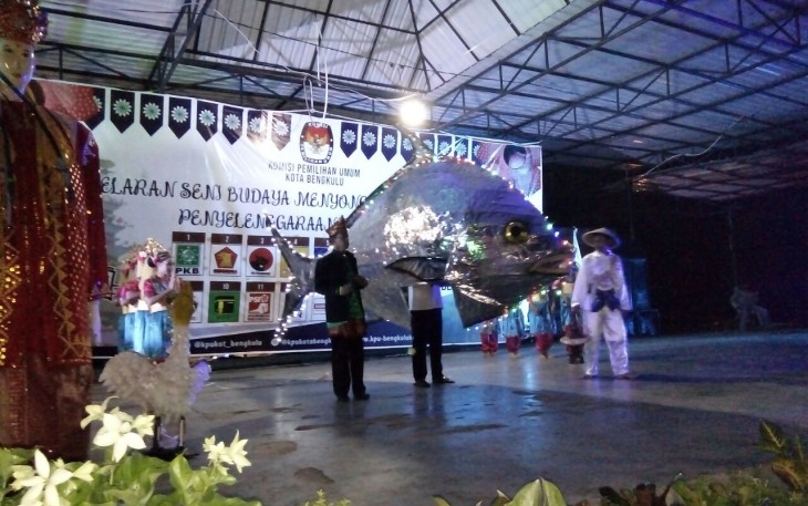 Penampilan tari ikan-ikan