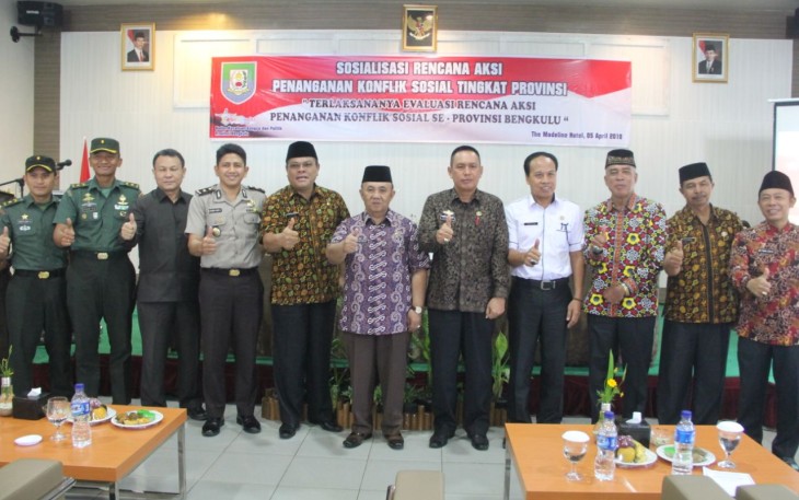 Sekretaris Daerah Provinsi Bengkulu Nopian Andusti Foto Bersama 