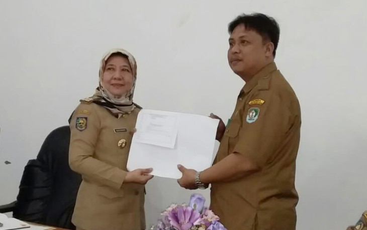  Plt Kepala BKD-PSDM Kabupaten Kaur Asman Suhadi, SP saat mengumumkan jumlah formasi CPNS 2018 Kabupaten Kaur, Senin (10/09/2018)