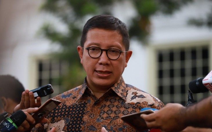 Menag saat menyampaikan tanggapan tentang peristiwa pembakaran bendera bertuliskan kalimat tauhid kepada pers di Istana Negara Jakarta, Rabu (24/10) kemarin.  Foto (kemenag.go.id)