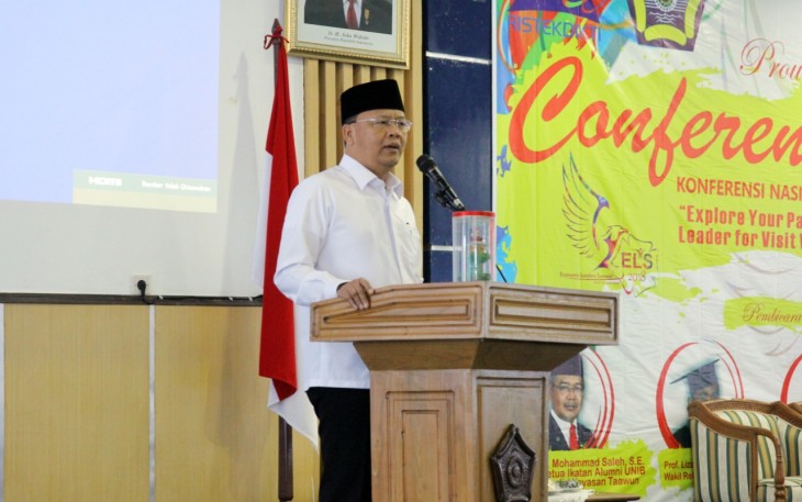 Plt. Gubernur Bengkulu Rohidin Mersyah saat membuka secara resmi Kepelatihan Kepemimpinan Economic Leader Summit