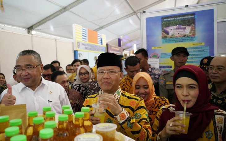 Plt Gubernur Bengkulu usai membuka Bengkulu Expo 2018.