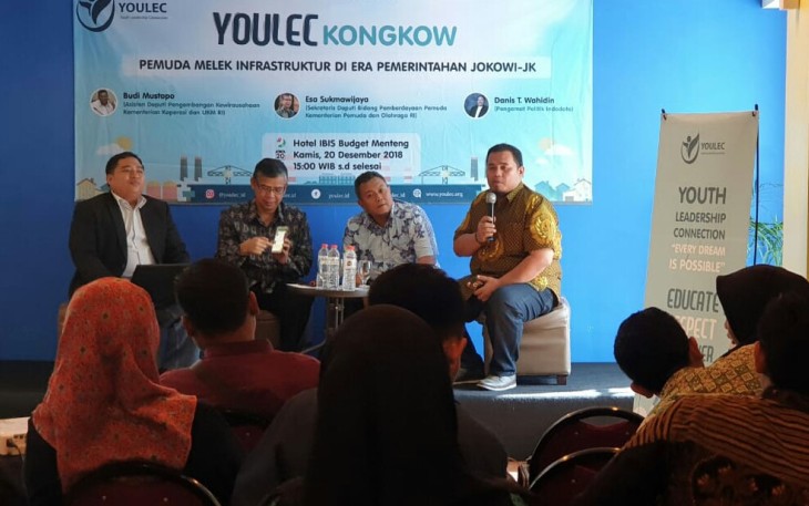 Diskusi pemuda