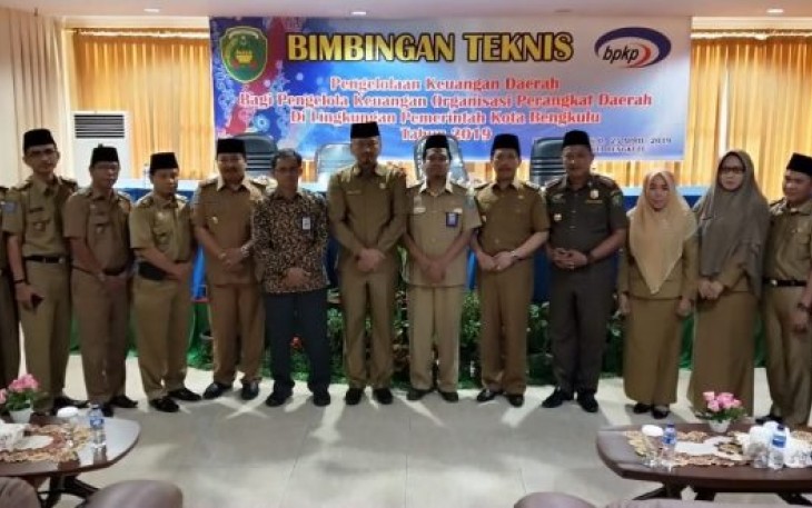 Sekretaris Daerah Kota Bengkulu Marjon Foto Bersama 