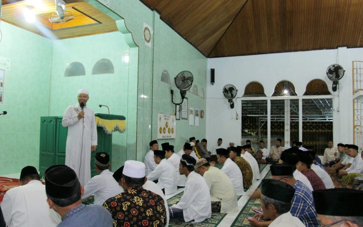 Gubernur Bengkulu Rohidin Mersyah Memberikan Arahan 