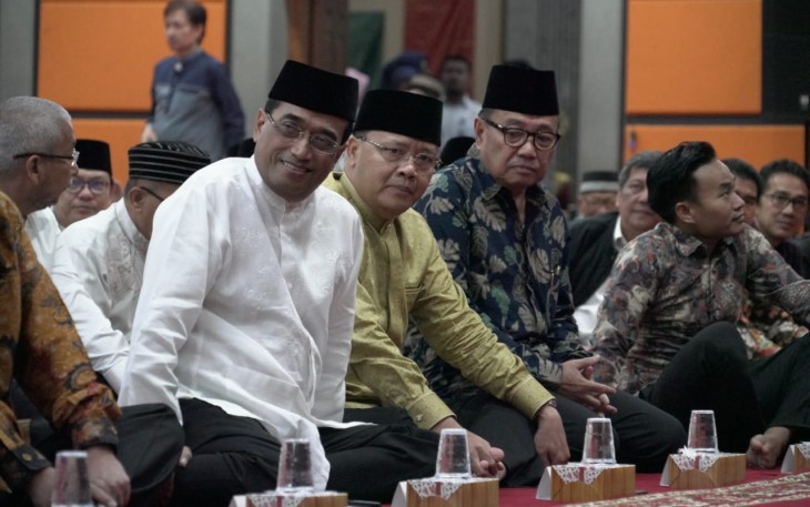 Buka Puasa Bersama Menteri Perhubungan dan Tokoh Sumbagsel di Jakarta, Rohidin Kuatkan Sinergi Pembangunan