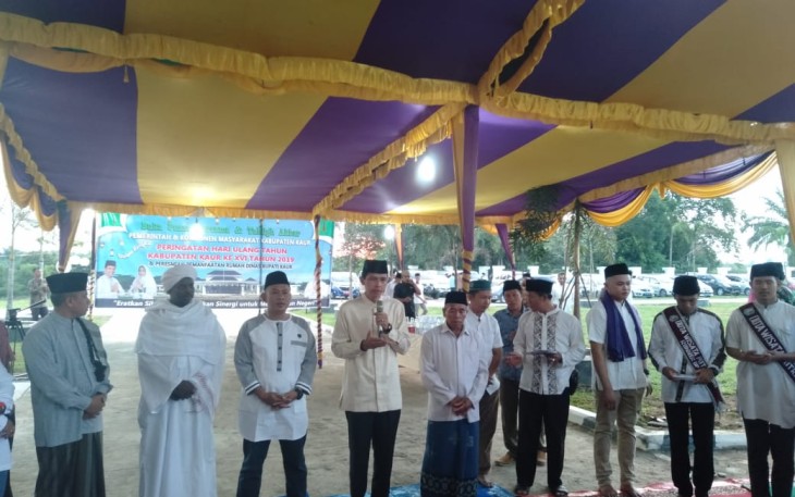 Bupati Kaur Gusril Pausi Buka Bersama dan Tabligh Akbar