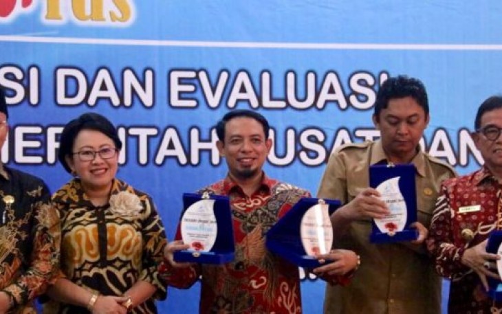 Wakil Wali Kota Bengkulu Dedy  Wahyudi Menerima Dua Penghargaan Treasury Award Dari Dirjen Perbendaharaan Kementerian  Keuangan RI 