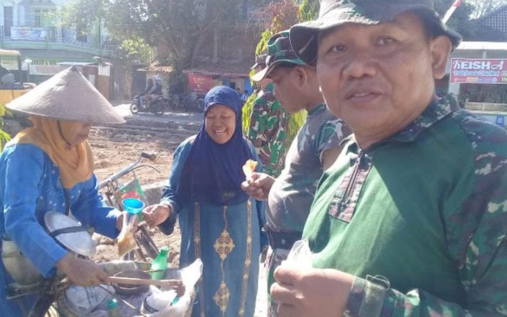 Berkat TMMD, Saya Punya Banyak Pelanggan Jamu Baru